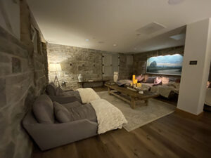 Snowpine Lodge Stilwell spa