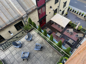 Auberge Saint-Antoine rooftop