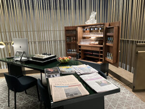 The Londoner lobby